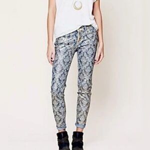 Free People Baroque Damask Print Gold Foil Jeans Blue Size 31